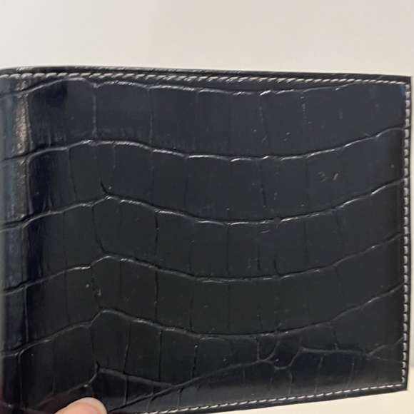 Bijoux Terner Men's Genuine Leather Black Croc Embossed Bifold Wallet - NEW - Picture 7 of 7